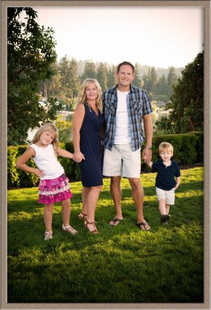 Beautiful Family Portrait Photography Taken in the Oregon Outdoors